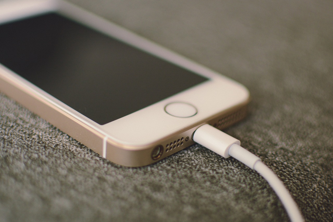 Het kiezen van een telefoonhoesje dat perfect bij je past: hier moet je naar kijken